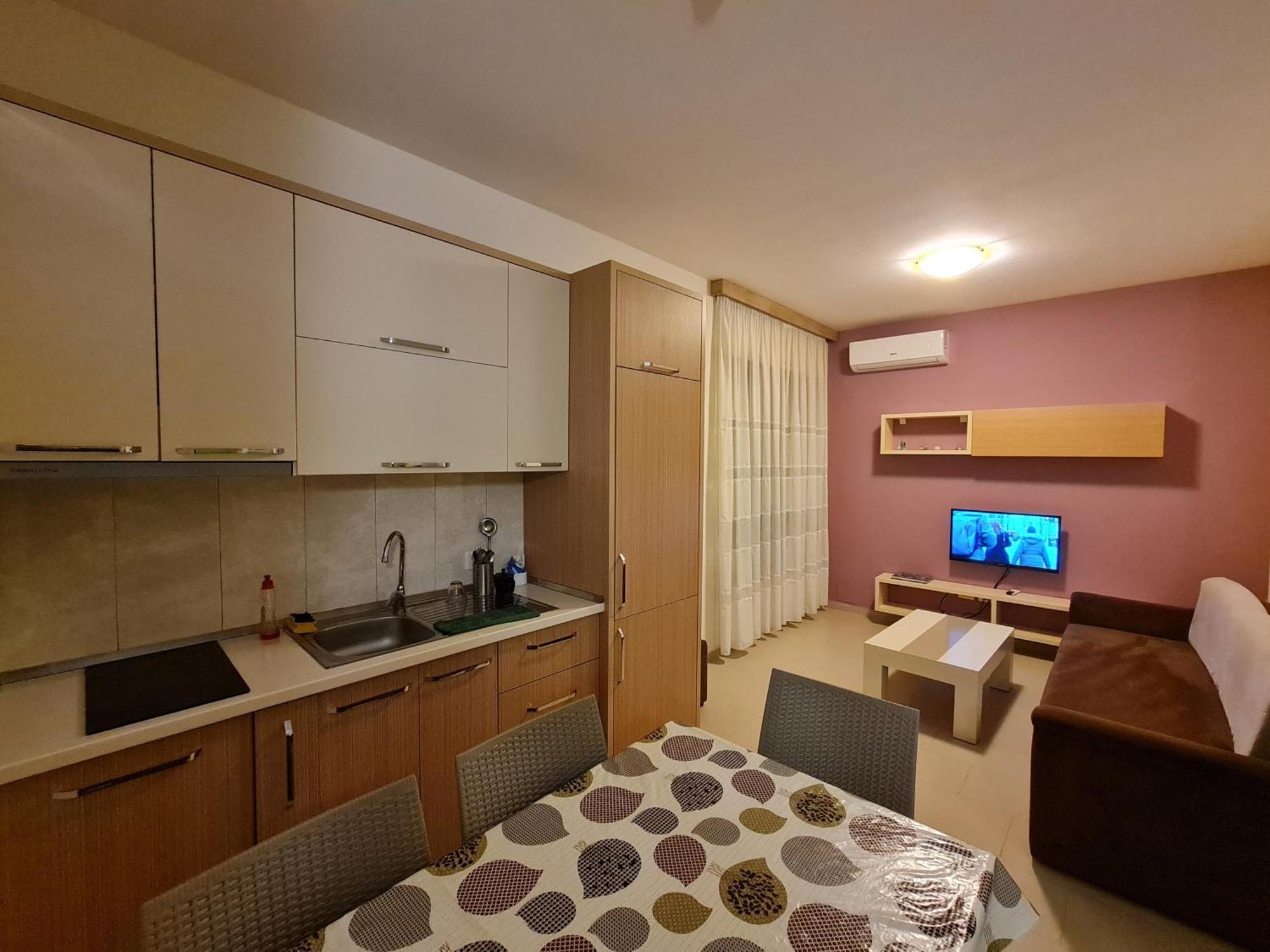 Holiday Apartments Vlorë Pokoj fotografie